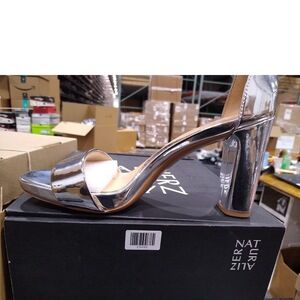 Naturalizer Womens Joy Heeled Sandal Silver Metallic Smooth 7M